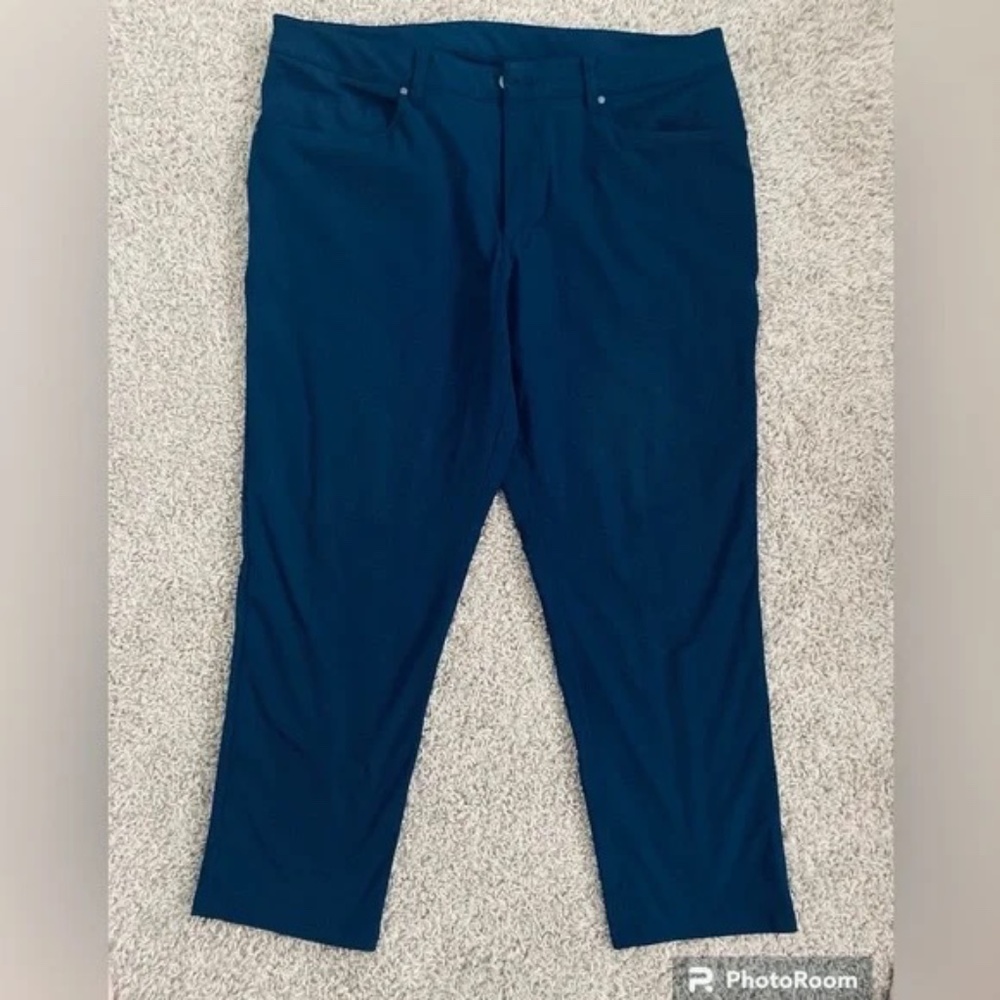 Men’s warpstream ABC pants, classic fit, 35 waist